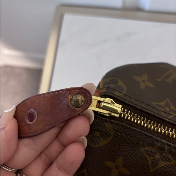 Louis Vuitton | Vintage Authentic Monogram Speedy 25 - Picture 9 of 15